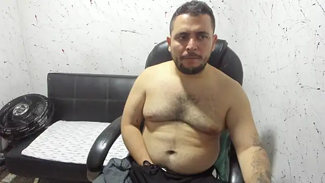  ace ventura online show from 10-24-25, 04:39