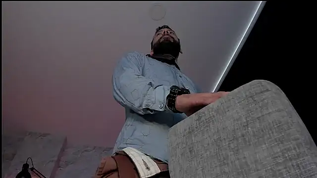 bruno woods online show from 11-27-25, 01:55