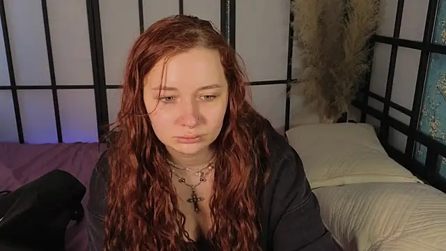 Snapshot of carolina_elf chatting on 03-15-25, 12:34 carolina elf online show from 03-15-25, 12:34