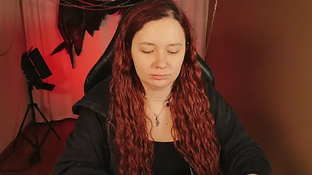 Snapshot of carolina_elf chatting on 11-06-25, 06:17 carolina elf online show from 11-06-25, 06:17