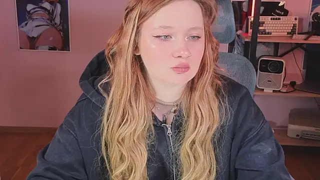 carolina elf online show from 02-22-26, 05:10