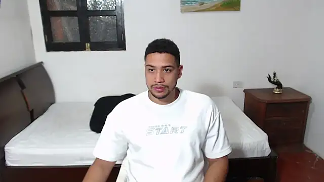 Jhors  Collens online show from 10-31-25, 12:51