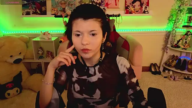 Snapshot of Katya_Zaitseva chatting on 06-05-26, 12:55 Katya Zaitseva online show from 06-05-26, 12:55