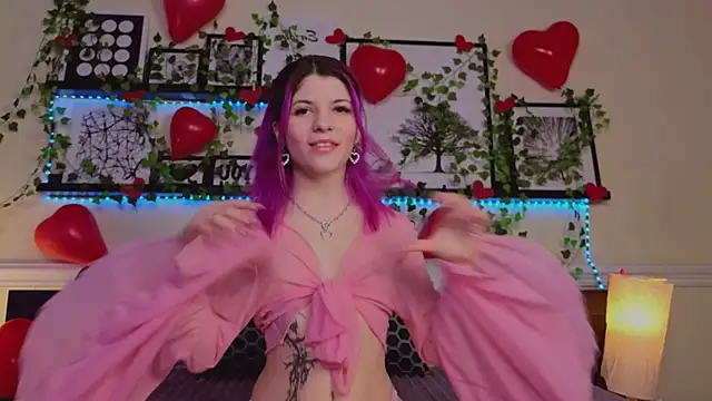 Snapshot of Katya_Zaitseva chatting on 02-17-25, 11:33 Katya Zaitseva online show from 02-17-25, 11:33