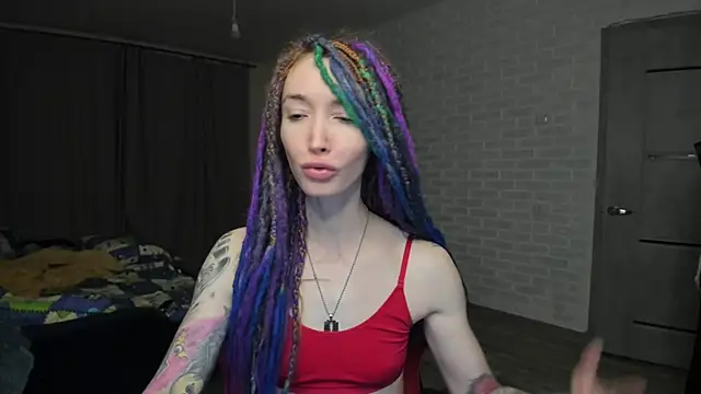 Snapshot of Roxy_Silver chatting on 02-11-25, 11:54 Roxy Silver online show from 02-11-25, 11:54