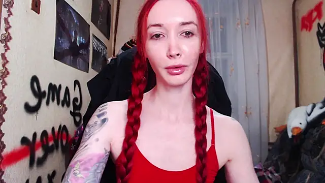 Roxy Silver online show from 04-15-26, 07:58