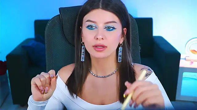 Snapshot of NicoleMun chatting on 02-25-25, 08:42 NicoleMun online show from 02-25-25, 08:42