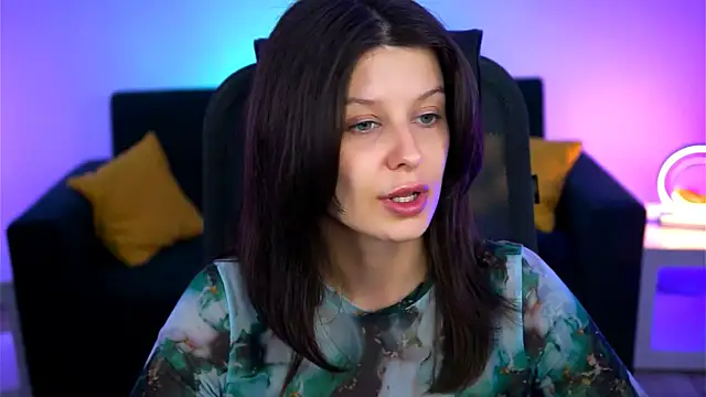 Snapshot of NicoleMun chatting on 03-04-25, 02:53 NicoleMun online show from 03-04-25, 02:53