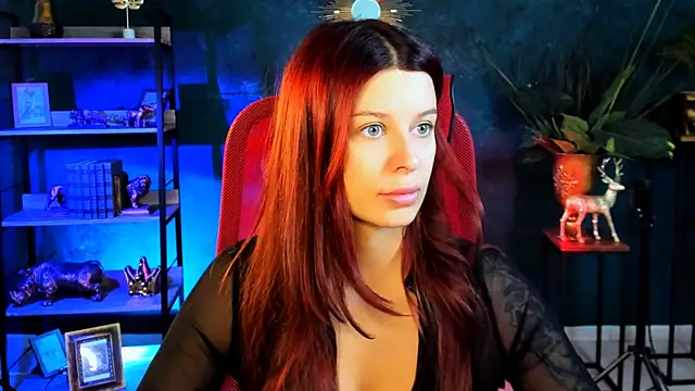 NicoleMun online show from 12-21-25, 05:53