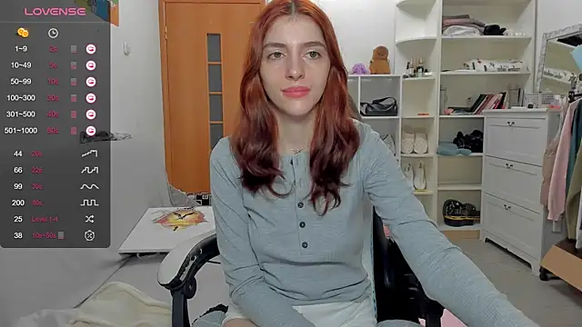 Snapshot of broosnica1 chatting on 05-27-26, 09:16 broosnica1 online show from 05-27-26, 09:16
