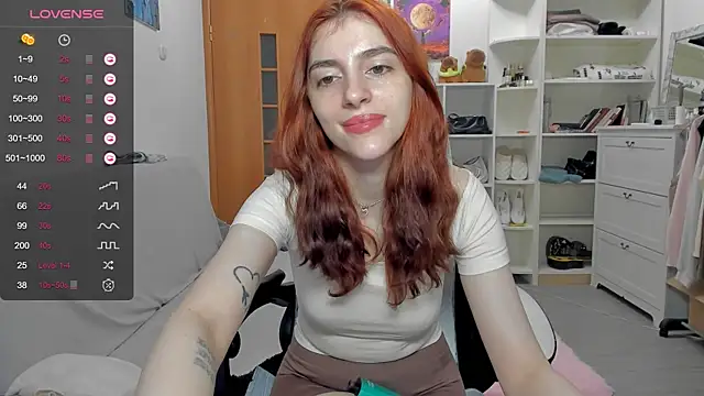 broosnica1 online show from 06-18-26, 05:39