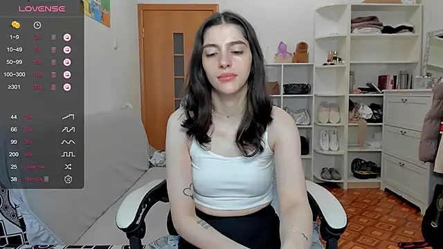 broosnica1 online show from 04-15-26, 07:14