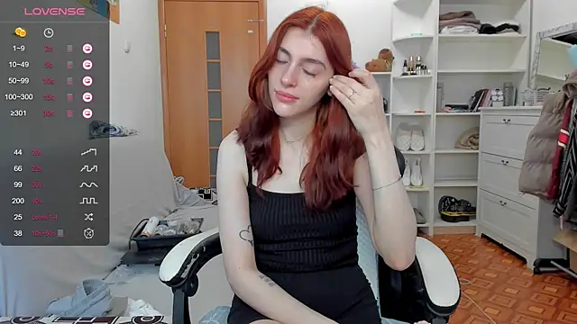 Snapshot of broosnica1 chatting on 05-10-26, 09:24 broosnica1 online show from 05-10-26, 09:24