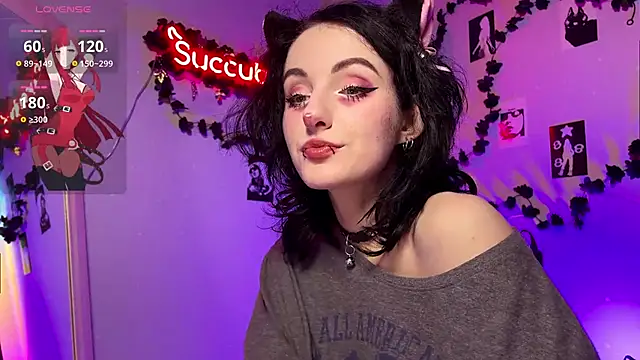 Alice Succuby online show from 10-18-25, 07:27