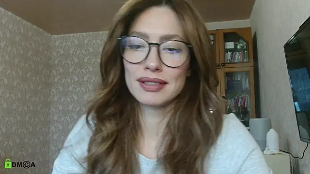 alicia spicy online show from 10-18-25, 10:06