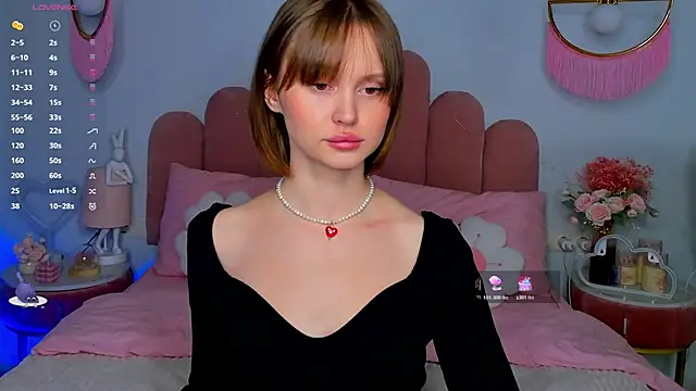 MaryLew online show from 11-22-25, 06:12