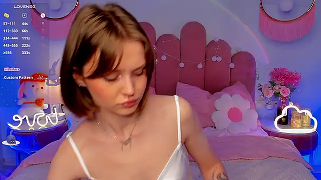 MaryLew online show from 02-06-26, 06:20