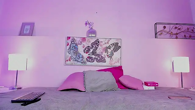 xenia golden online show from 02-28-26, 08:41