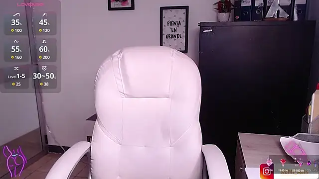 xenia golden online show from 02-08-25, 12:17