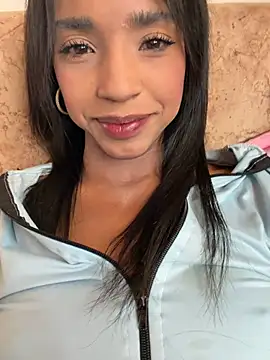 xenia golden online show from 03-19-26, 07:25