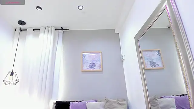  AlejaCruz  online show from 11-14-25, 07:28