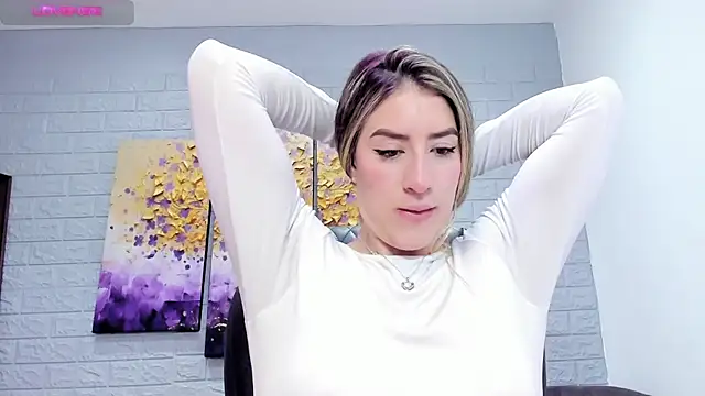  AlejaCruz  online show from 01-08-26, 05:30