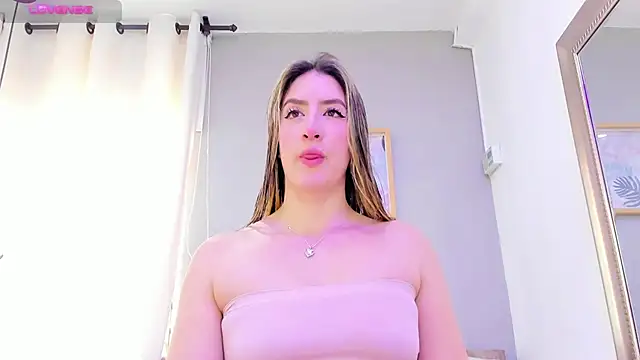  AlejaCruz  online show from 02-27-26, 05:57