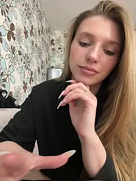 adel secret online show from 03-03-26, 08:27