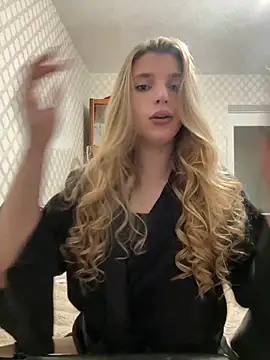 Snapshot of adel_secret chatting on 05-31-26, 08:20 adel secret online show from 05-31-26, 08:20