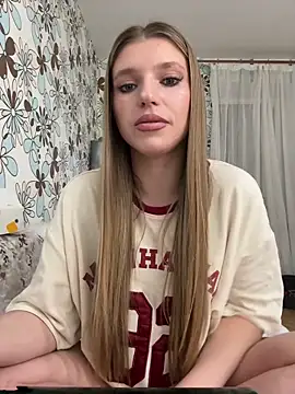 adel secret online show from 02-10-26, 09:25