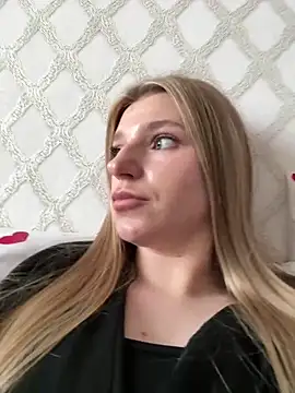 Snapshot of adel_secret chatting on 05-30-26, 03:28 adel secret online show from 05-30-26, 03:28