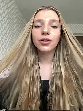 Snapshot of adel_secret chatting on 05-31-26, 10:43 adel secret online show from 05-31-26, 10:43