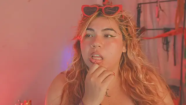 Samanta cutee online show from 11-07-25, 10:24