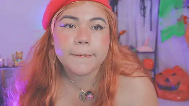 Snapshot of Samanta_cutee chatting on 10-20-25, 02:39 Samanta cutee online show from 10-20-25, 02:39