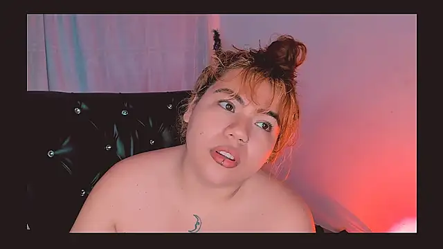 Snapshot of Samanta_cutee chatting on 03-17-25, 12:14 Samanta cutee online show from 03-17-25, 12:14