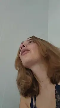 Sophy Bunny online show from 11-25-25, 09:26