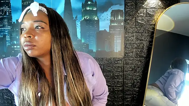Charlotte  Brown  online show from 11-28-25, 01:11