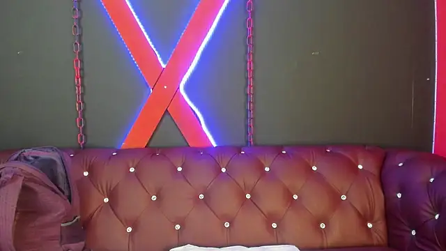 Charlotte  Brown  online show from 11-06-25, 01:26