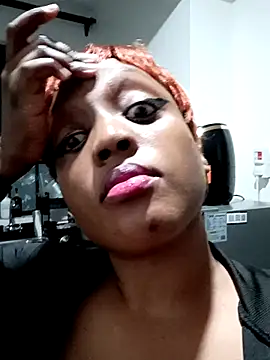 Busty Bambi online show from 05-06-26, 07:18
