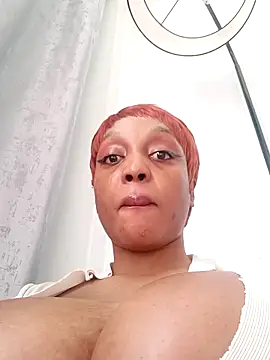 Busty Bambi online show from 04-15-26, 11:27