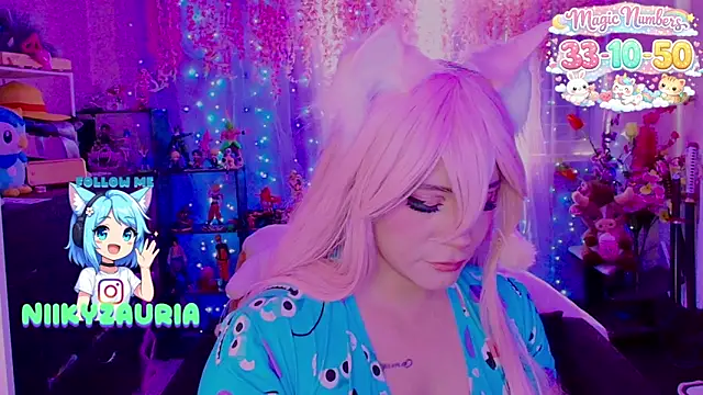 Snapshot of _niiky chatting on 04-28-26, 03:38 niiky online show from 04-28-26, 03:38