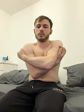 Julian128 online show from 03-31-26, 07:27