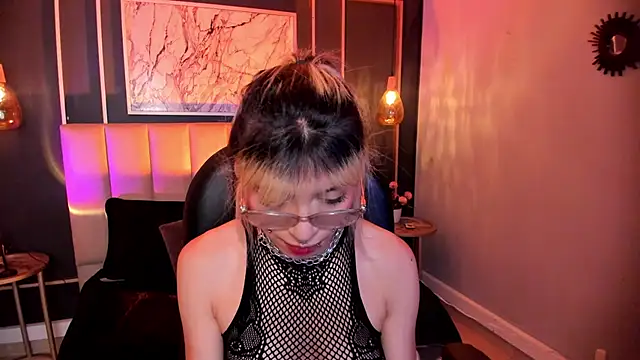 Violetta Nur online show from 03-20-25, 05:13