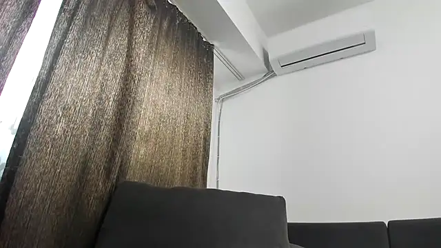 EmmaStward online show from 11-26-25, 06:24