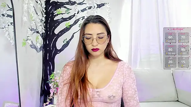  LaraMom  online show from 10-27-25, 07:37