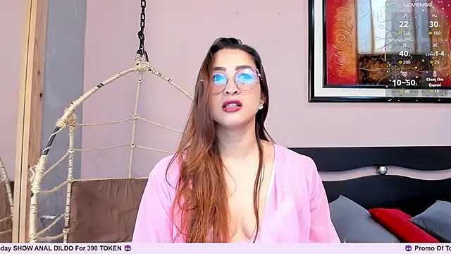  LaraMom  online show from 11-17-25, 05:50