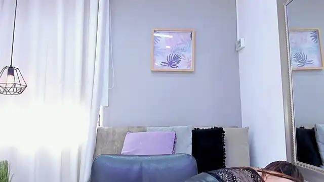  LaraMom  online show from 09-20-25, 12:21