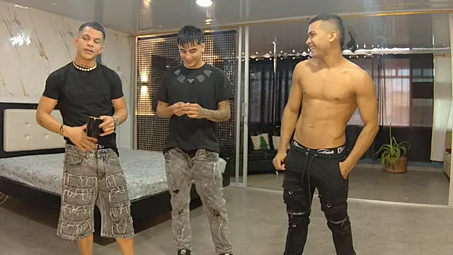 Boysgang sex online show from 06-19-26, 11:27