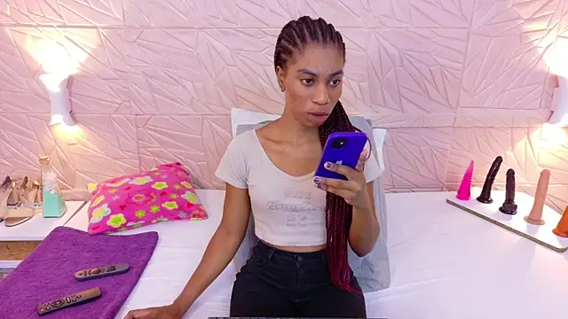 Snapshot of Amarantha_love69 chatting on 09-26-25, 01:40 Amarantha love69 online show from 09-26-25, 01:40