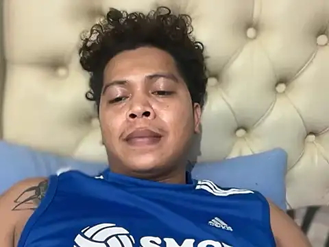 Snapshot of asian_sweetboy chatting on 02-21-26, 06:48 asian sweetboy online show from 02-21-26, 06:48